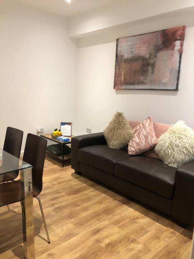 Lovely 4-Bed House In Anfield All En-Suite Ливерпуль Экстерьер фото
